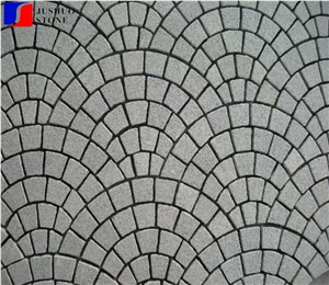 Fan Shaped G603 Sesame Grey Granite Cube Stone Pavers Set on Mesh
