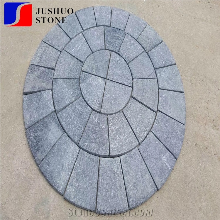 Fanshaped Feature Wall Irregularity Grey Paving Stone Split Slate