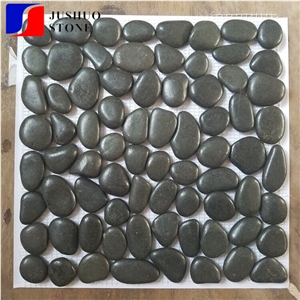 Yellow Mixed Falt River Pebble Mosaic with Net White Stone Gravels Walkway