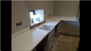 Pure White Quartz Kitchen Countertop