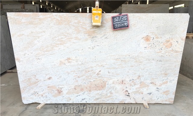 Sahara Gold Granite Slabs