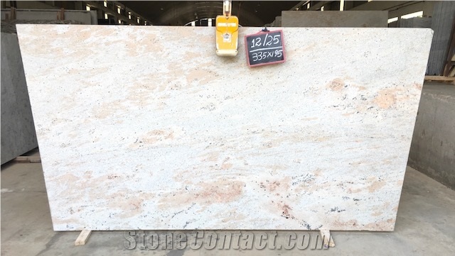 Sahara Gold Granite Slabs