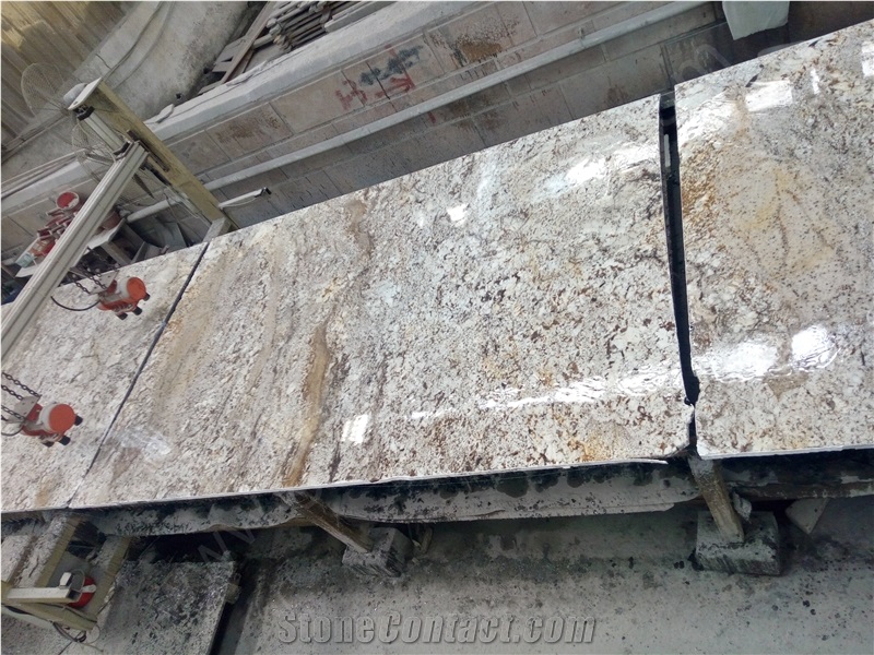 Chinese Bianco Antico Granite Tiles for Floor Covering