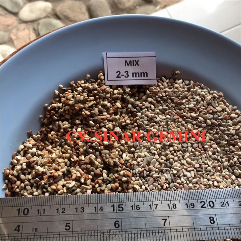 Natural Multicolor Mini Pebble Stone