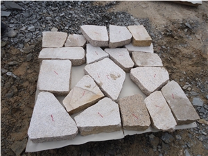 Rusty Yellow G682 Granite Natural Split Random Crazy Pavers Flagstone