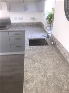 White Marble Like Quartz Stone Slab Quartz Sheet in Guangdong