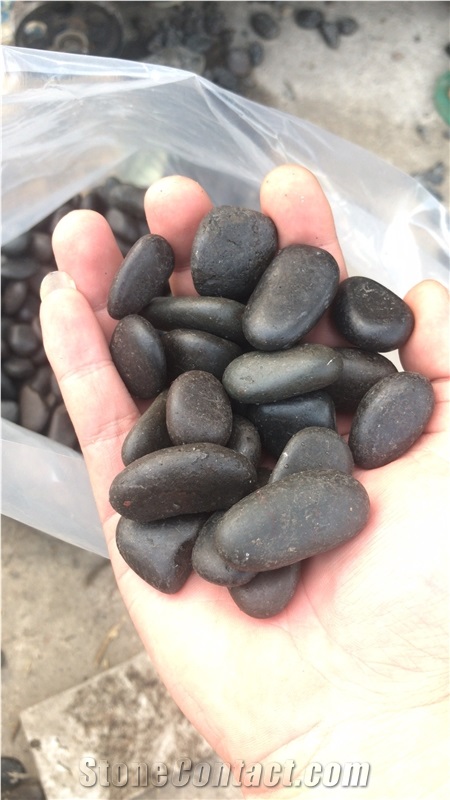 Polished With High Temperature Wax Black Pebble Stone