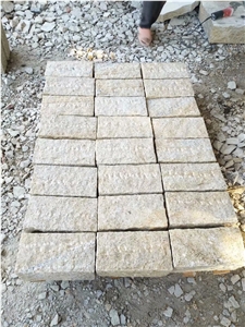 Golden Rusty Natural Split Curbstone