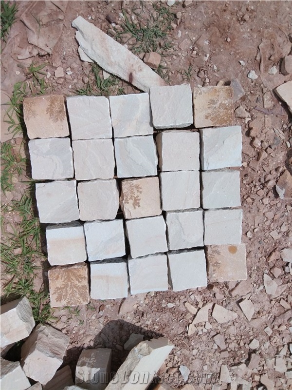 Fossil Mint Beige Sandstone Cobbles
