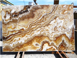 Golden Cloud Onyx Translucent Slabs Machine Cut to Size Wall Floor Tile Gofar