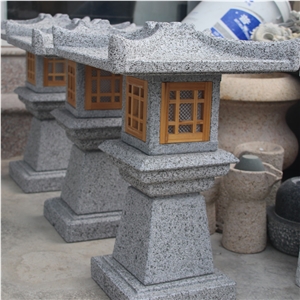 Traditional Garden Lantern , Solar Granite Lantern for Landscaping