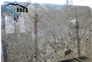 Aspen White Granite Kitchen Countertop