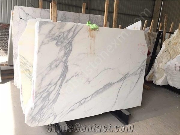 Beautiful Calacatta Slabs Tile for Interior Decor