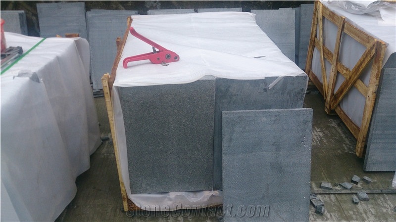 G654 Granite,China Dark Grey Granite,Black Sesame Granite Tiles&Slabs