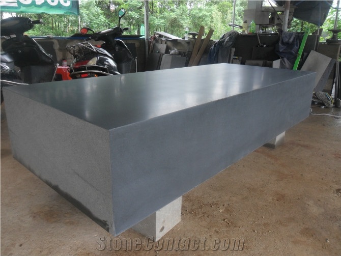 China Hainan Black Basalt Kerbstones & Curbstone