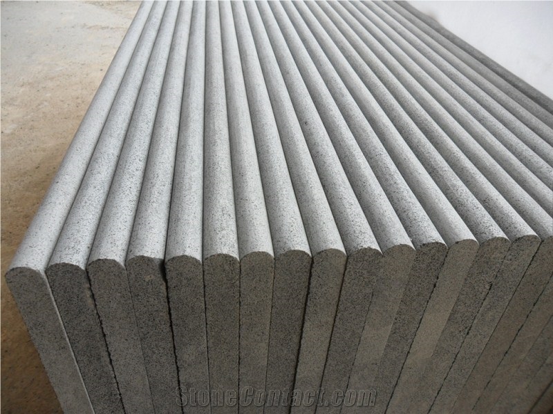 China Hainan Black Basalt Steps & Stair Treads