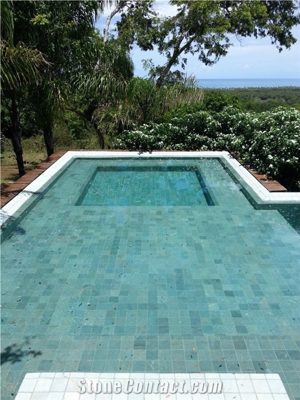 Bali Green Piscinas De Pedra Hijau, Sukabumi Green Tuff Pool Coping