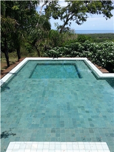 Bali Green Piscinas De Pedra Hijau, Sukabumi Green Tuff Pool Coping