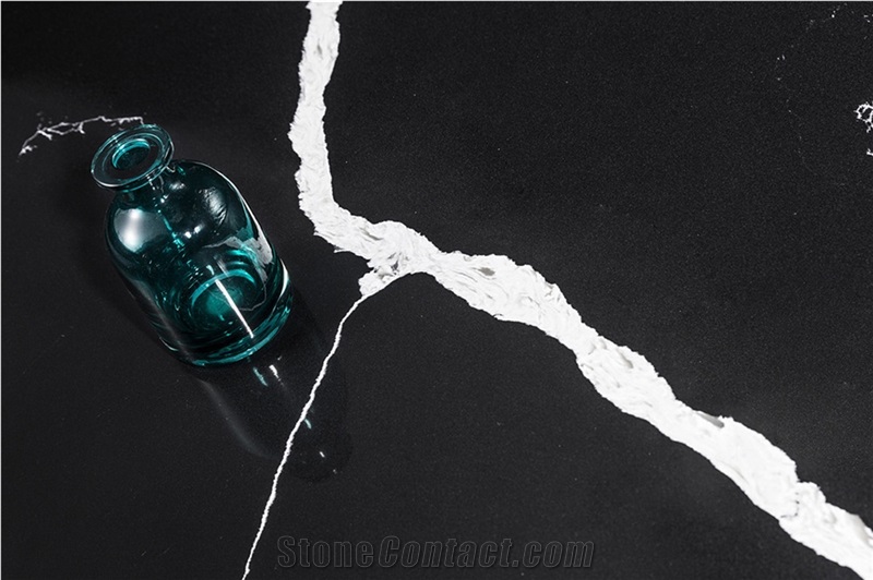 Black Line Quartz Stone  VM-17912