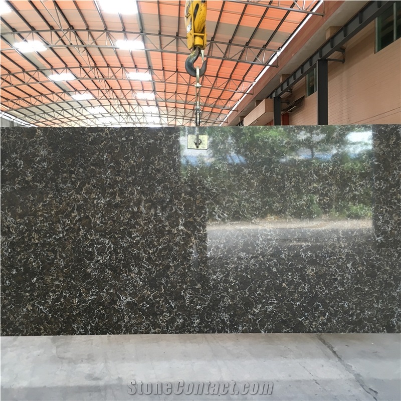 Misty Vemy Quartz Stone