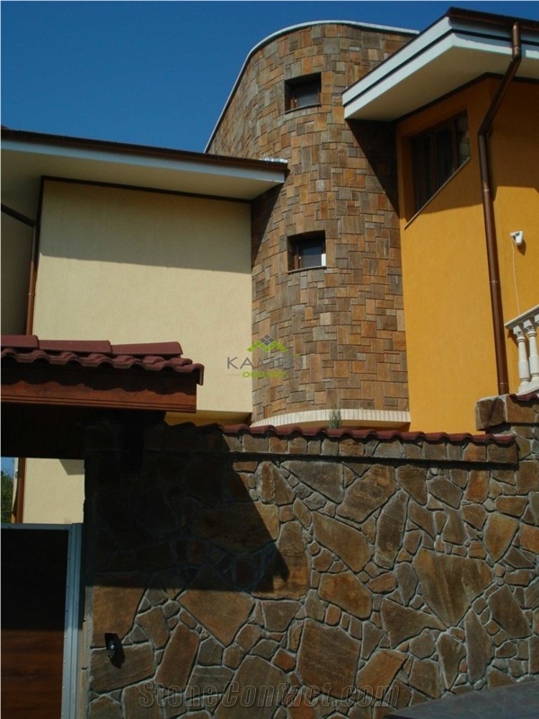 Rula Gneiss Building, Wall Cladding