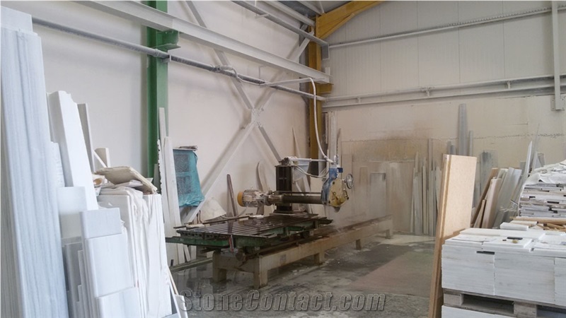 Marble Slabs, Tiles for Floors, External and Internal Coating