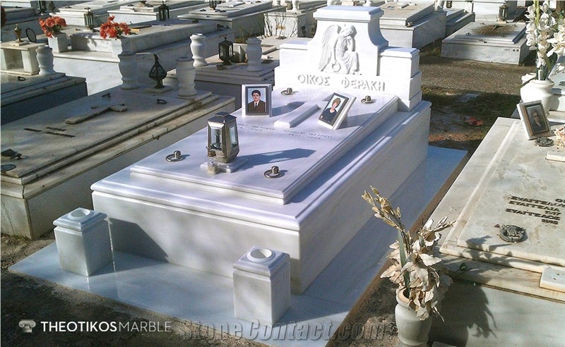 White Marble Design Family Monuments
