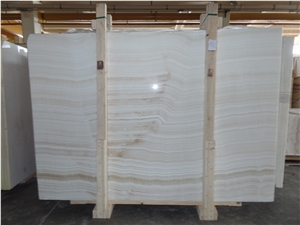 Onice Fasciato White Onyx Slabs