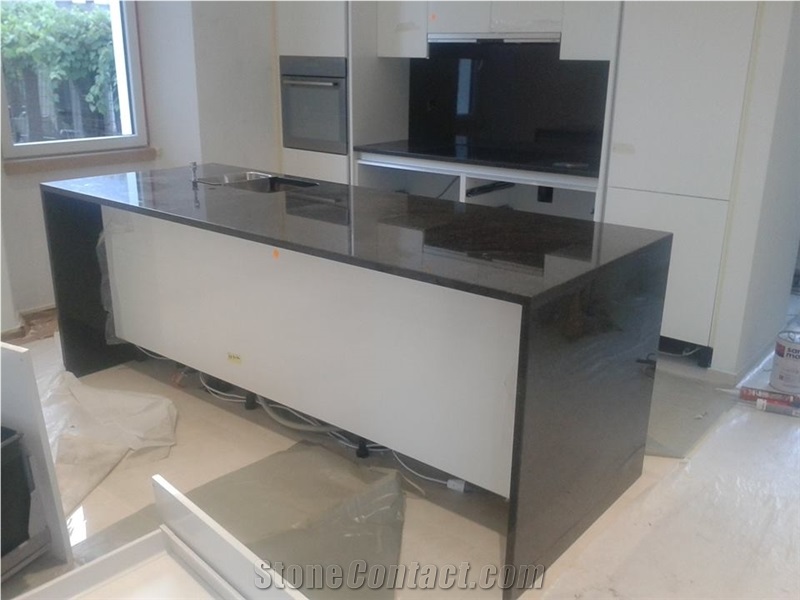 Black Anzola Granite Kitchen Countertop