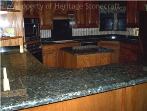 Verde Butterfly Granite Kitchen Peninsula, Perimeter Top