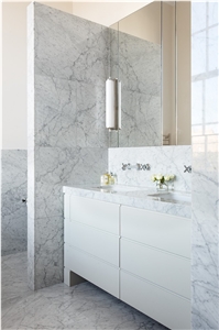 Carrara Marble Edinburgh Town House Bath Design