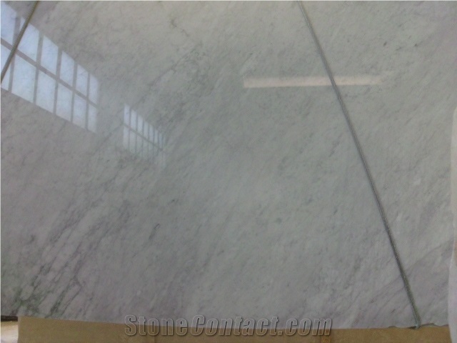 Bianco Carrara Cd/ Bianco Carrara Medium Veins