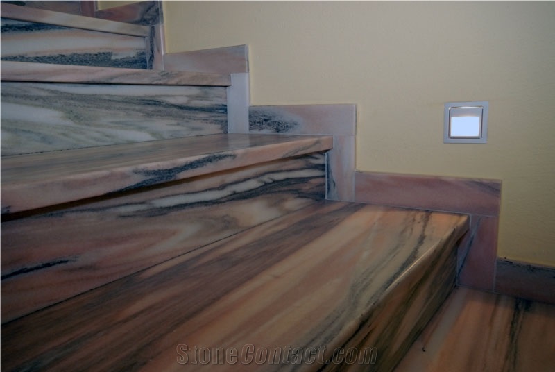 Soelker Rose - Aurora Boreale Marble Stairs