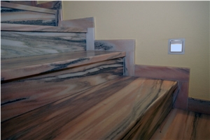 Soelker Rose - Aurora Boreale Marble Stairs