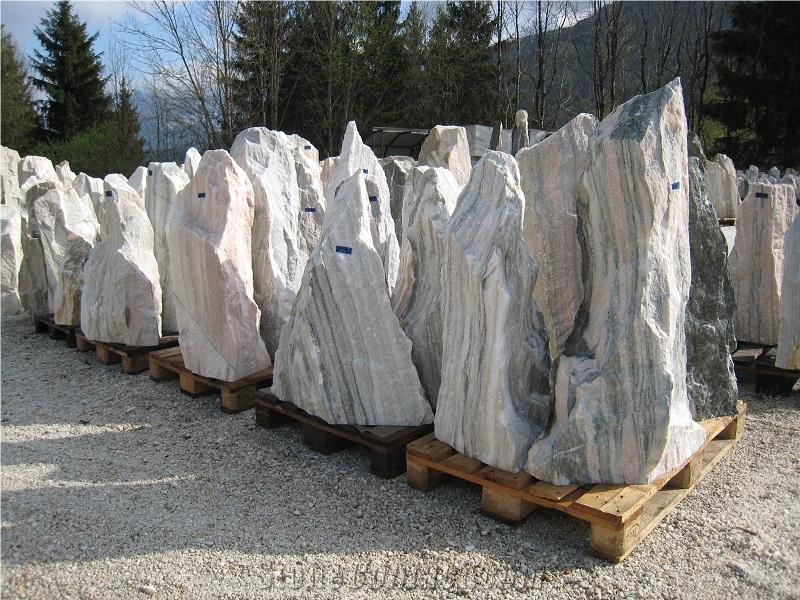 Soelker Rose Split Rocks and Alpine Stones