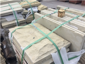 Sandstone Corner Panel for Walling Tiles Yellow Sandstone Corner Stone