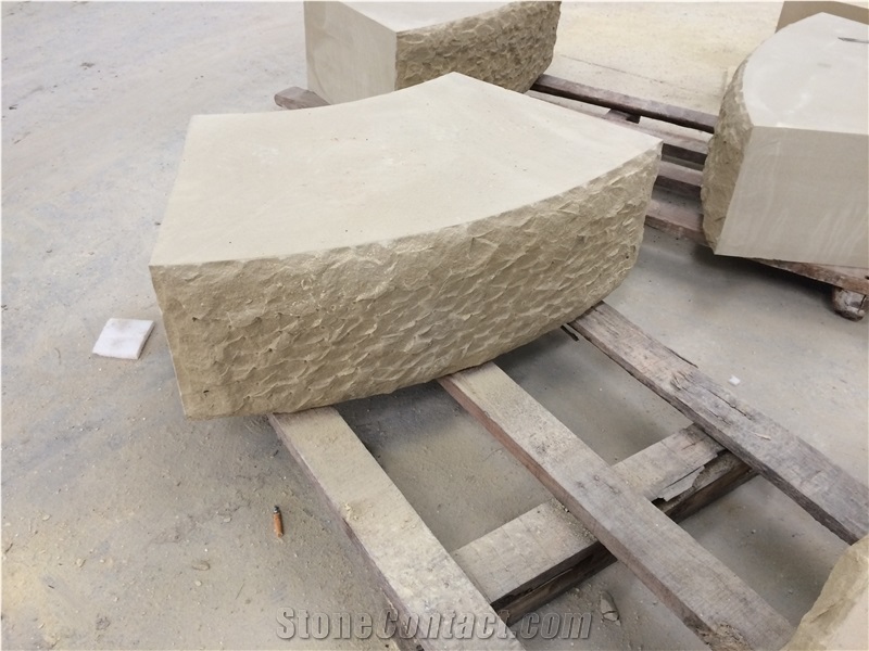 Sandstone Corner Panel for Walling Tiles Yellow Sandstone Corner Stone