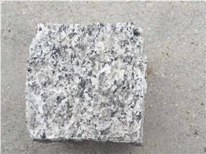 Natural Split G623 Granite Cobblestone Paving for Driveway Pavers