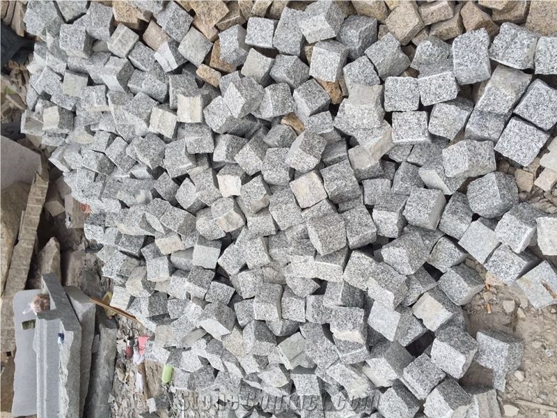 Natural Split G623 Granite Cobblestone Paving for Driveway Pavers