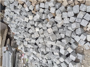 Natural Split G623 Granite Cobblestone Paving for Driveway Pavers