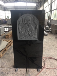 Shanxi a Black Granite Monument with Saint Carving on Front