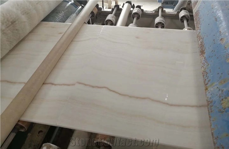 China Factory Price Vein Cut Translucent White Tiger Onyx