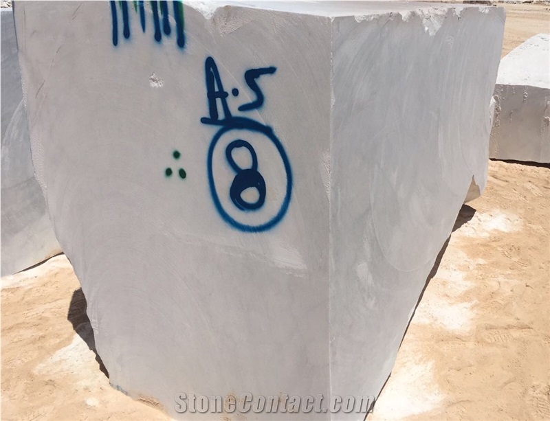 White Schirmann Marble Blocks