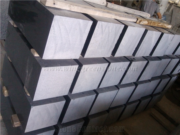 G654 Kerbstone, Dark Grey Kerbstone, Winggreen