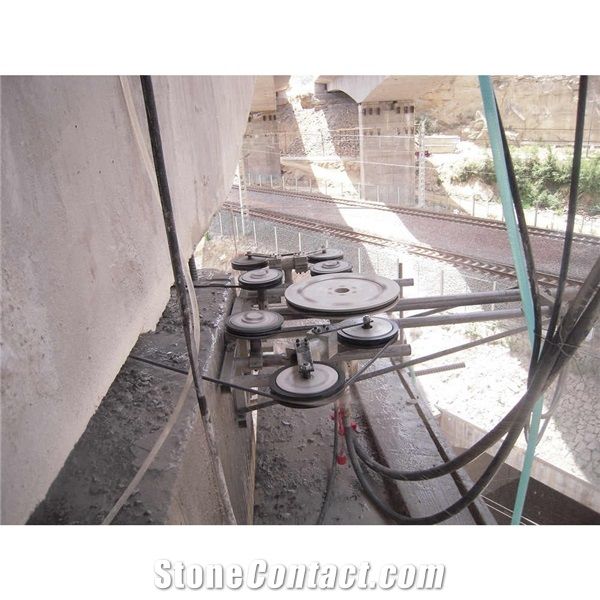 Rubber With Spring Diamond Wire Saw For Concrete