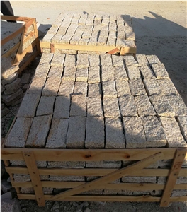 G682 Granite Cube Stone Paver,Rust Sesame China Cobble Stone Landscaping Wall Brick