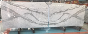 Bookmatching Calacatta White Marble Pattern Slab Bookmatching Calacatta White Marble Pattern Slab