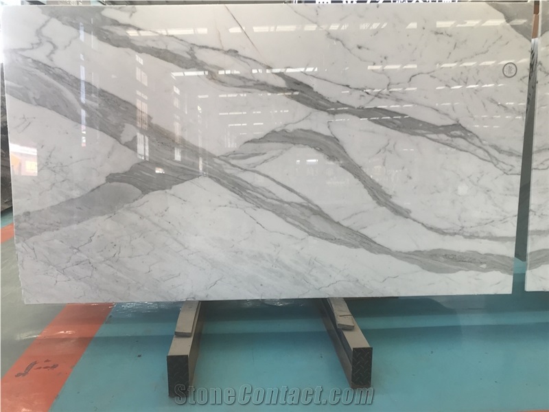 Bookmatching Calacatta White Marble Pattern Slab