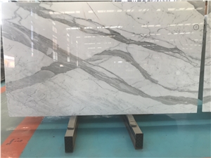 Bookmatching Calacatta White Marble Pattern Slab