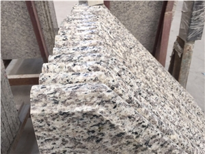 China Cheap Gold Granite Stone Custom Vanity Top